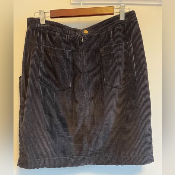 Eve Gravel Canadian designer “Double Time Skirt” in black corduroy, size LARGE - Picture 6 of 9